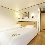 Campanile Hotel 3*