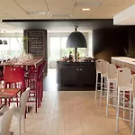 Hotel Campanile 3*