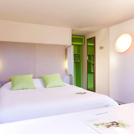 Campanile Hotel 3*