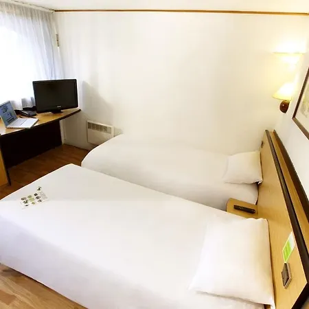 Campanile 3* Hendaye