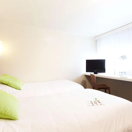 Campanile 3* Hendaye