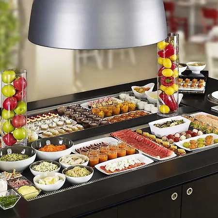 Hotell Campanile Hendaye