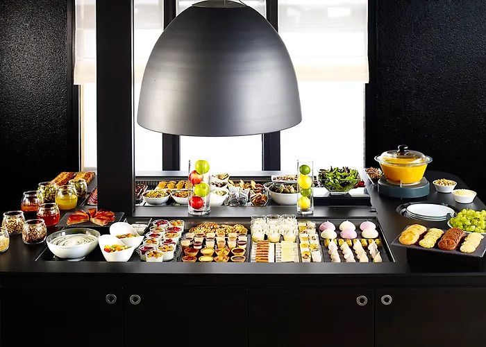 Campanile 3* Hendaye