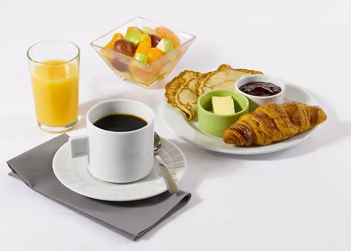 Campanile 3* Hendaya